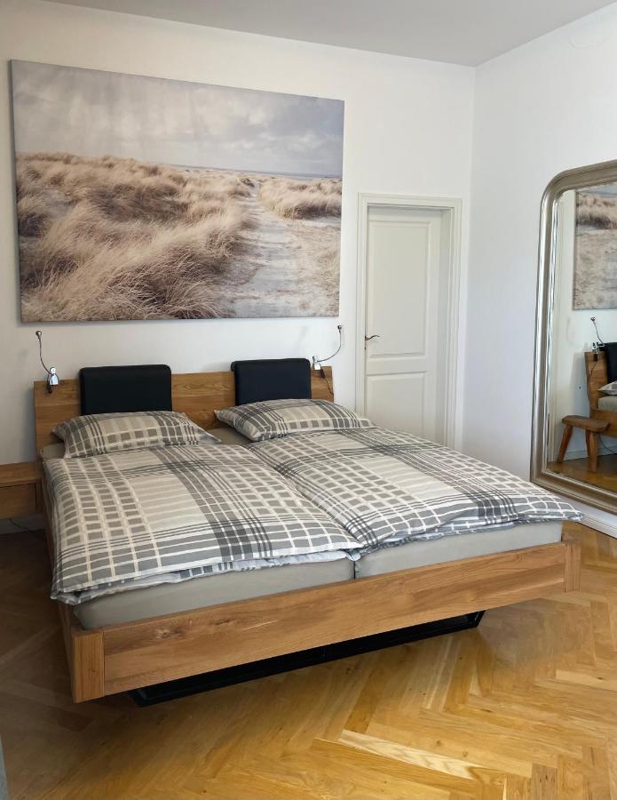 Helle Terrassenwohnung In Traumlage Von ドレスデン エクステリア 写真